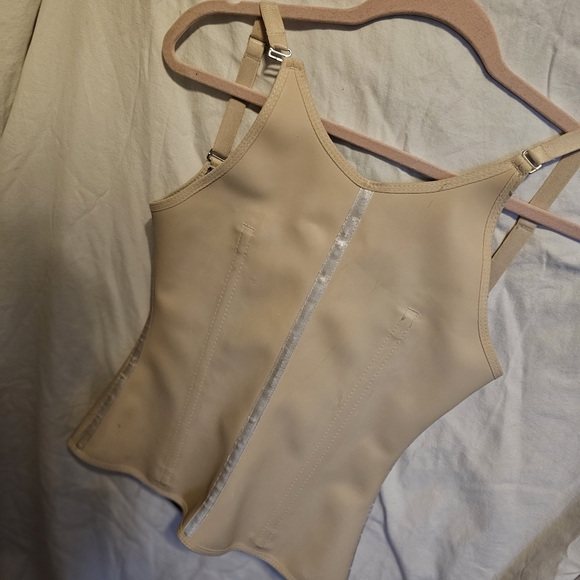 Waist trainer - Picture 3 of 4